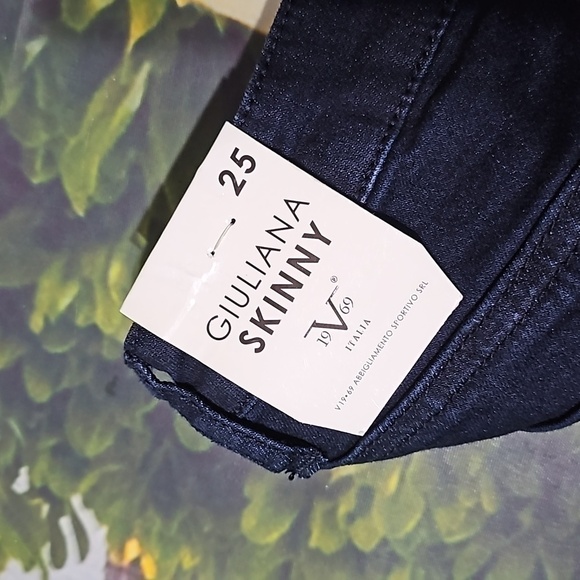 1969 Italia Giuliana Skinny Raw Hem Jeans Size 25 NWT - Picture 5 of 7